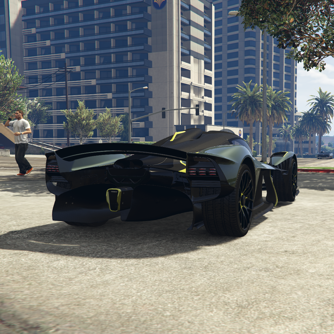 Aston Martin Valkyrie AMR Pro